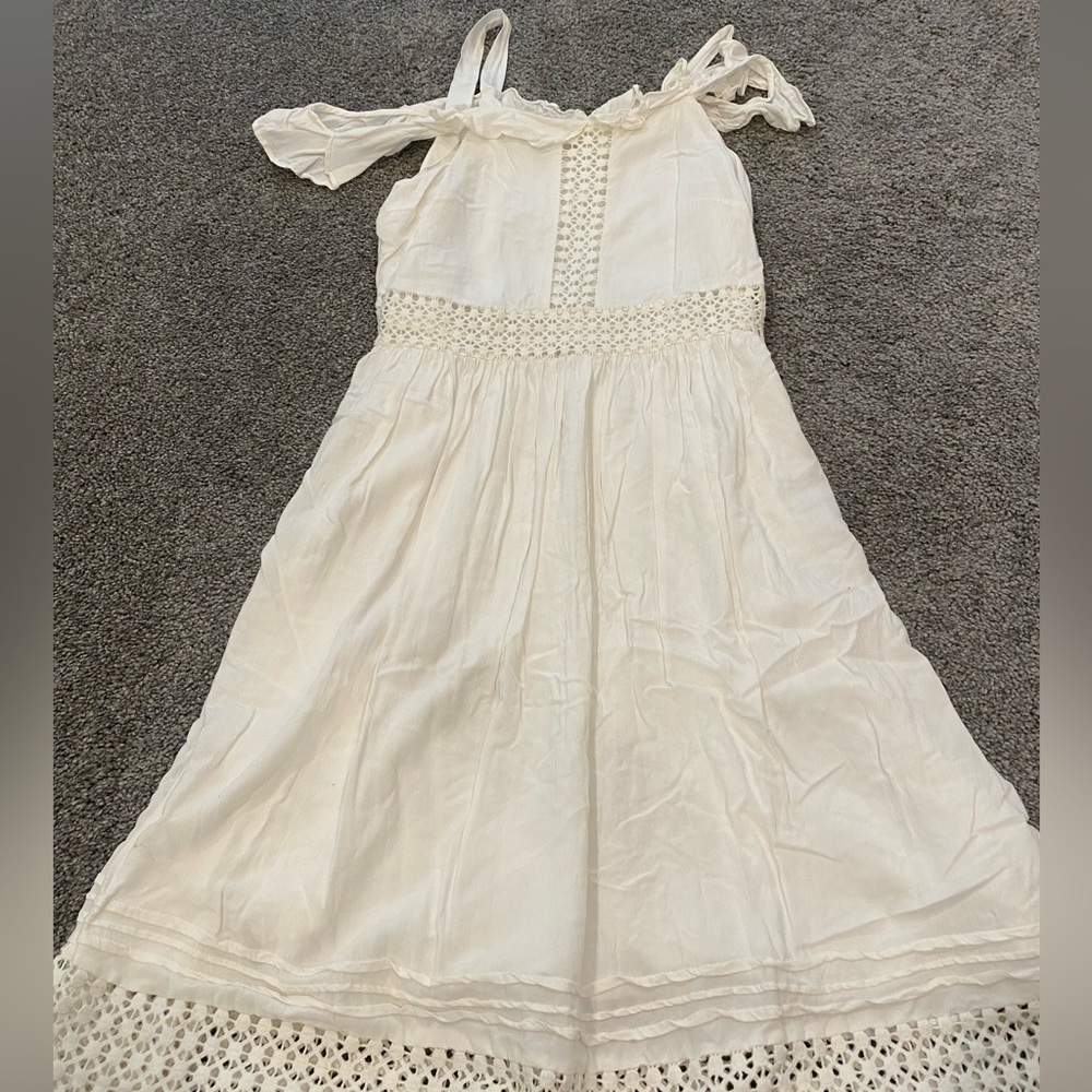 Light cream/beige dress with off shoulder detail